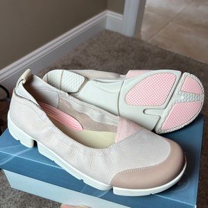 Trigenic Clark’s Tri Adapt Womens Sandals